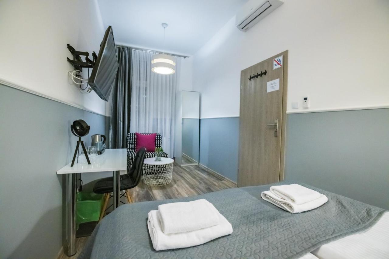 Leo Main Square Apartament
